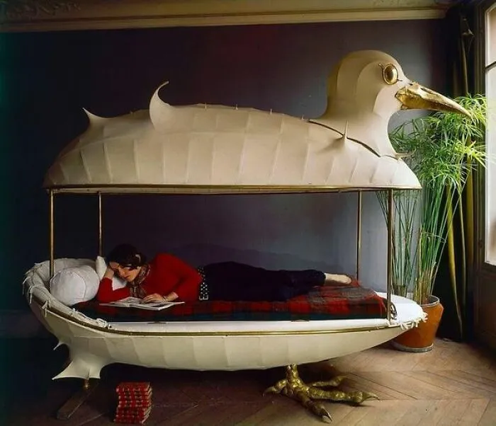 30 Nightmare-Inducing Pics Of Terrifying Bedrooms, As Shared On This Hilarious Facebook Group (New Pics)