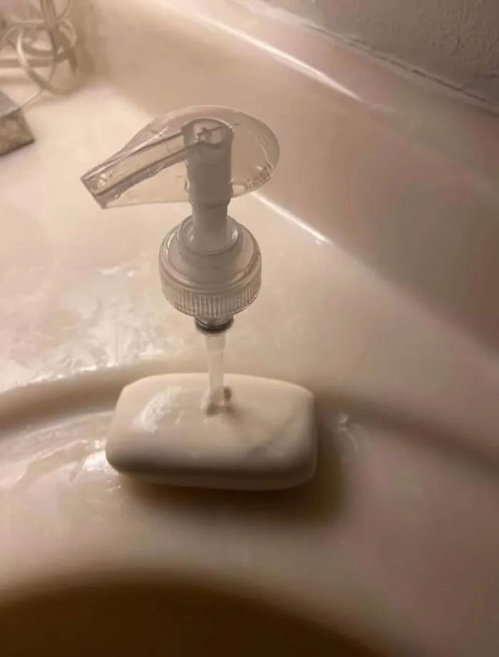 “Unusual Images”: 30 Of The Most Comically Bizarre Pics Shared By This Facebook Page
