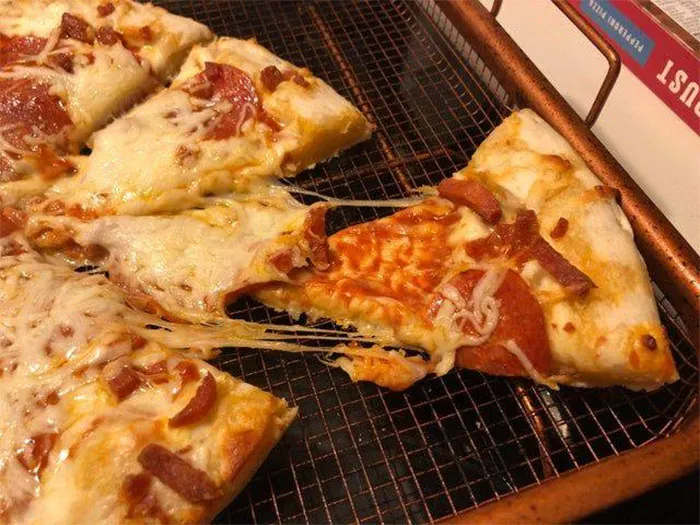 45 Upsetting Images Of ‘Mildly Infuriating’ Things (New Pics)