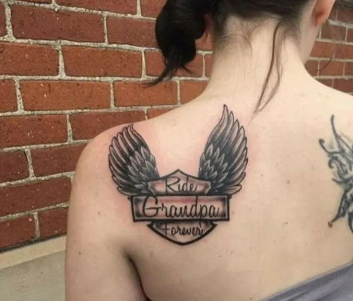 “Tattoo Fails”: 35 Times People Didn’t Even Realize How Much Their Tattoos Sucked