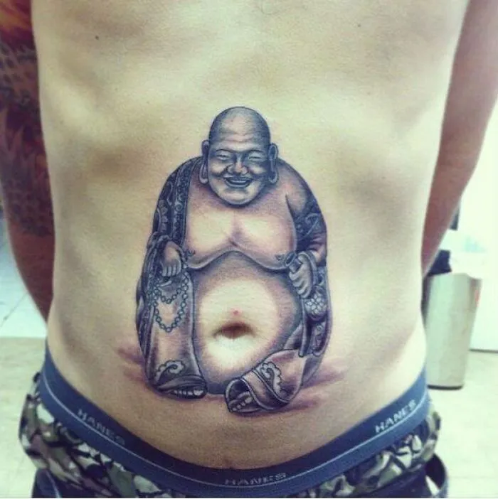 25 Personas que no se dan cuenta de lo horribles que son sus tatuajes