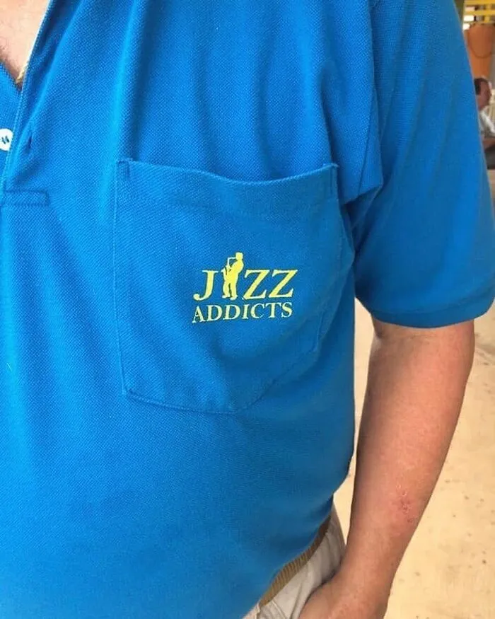 50 Times People Spotted The Most ‘Cursed Shirts’ In The Wild And Had To Share Them Online