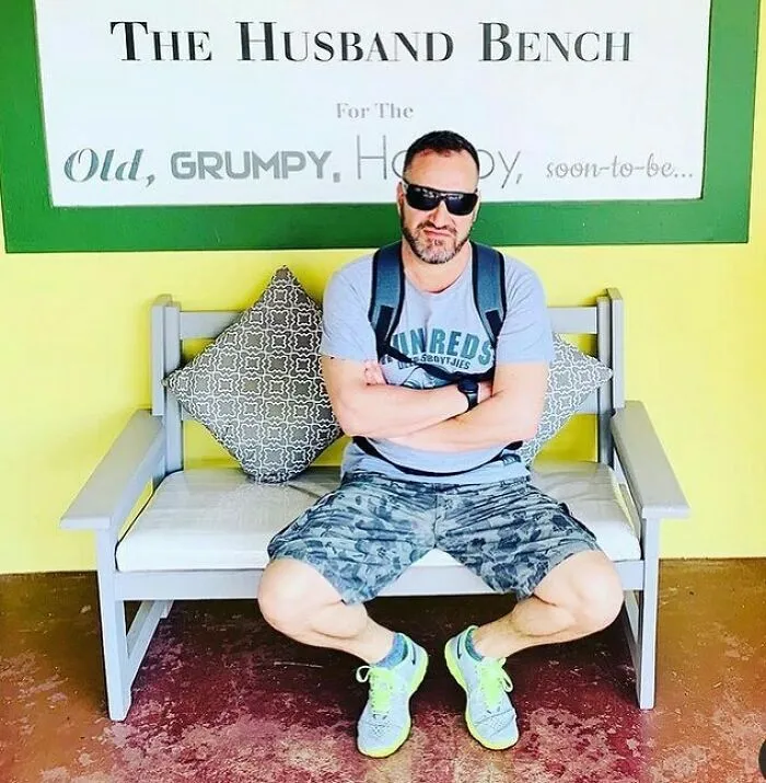 30 Times People Spotted Men Having A Miserable Time While Shopping And Just Had To Take A Pic (New Pics)