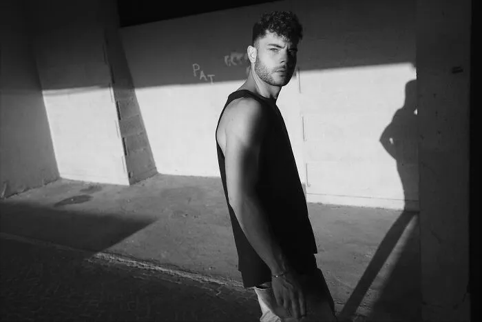 I Visited Corviale, A Failing ’80s Social Housing Project, And Photographed Its Young Residents (18 Pics)