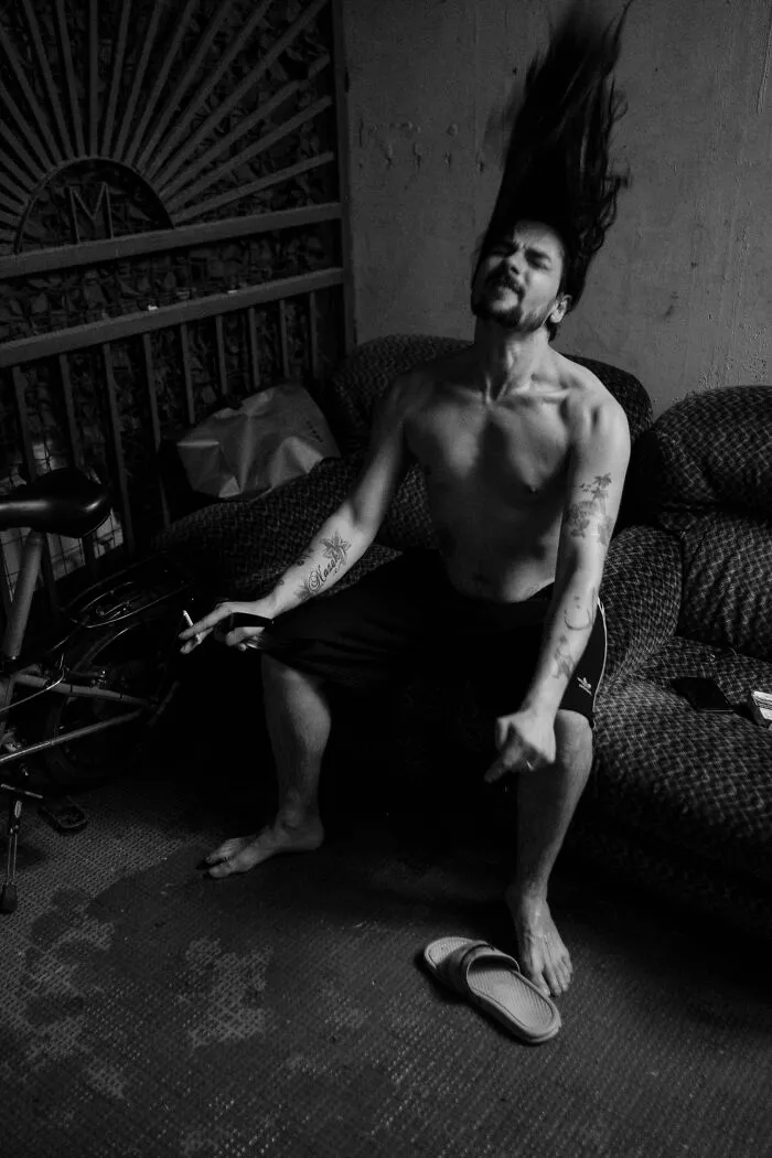 I Visited Corviale, A Failing ’80s Social Housing Project, And Photographed Its Young Residents (18 Pics)