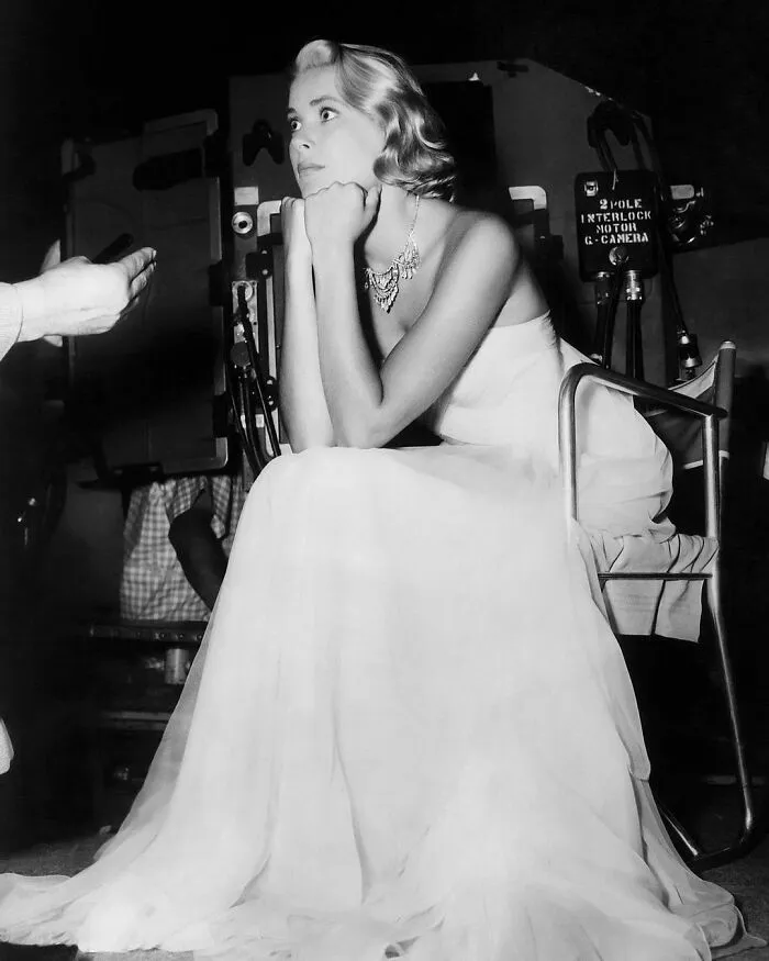 Grace Kelly’s Strapless White Gown From To Catch A Thief (1955) Has Always Been One Of My Favorite Movie Costumes. It Was Designed By Edith Head