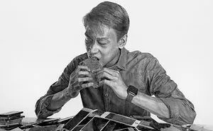 I Made This Large-Scale Drawing Using Only Dots (17 Pics)