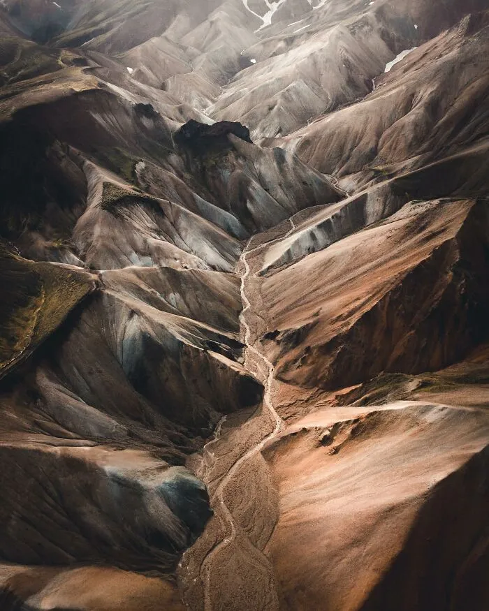 This Photographer Takes Breathtaking Pictures While Exploring The World (49 New Pics)