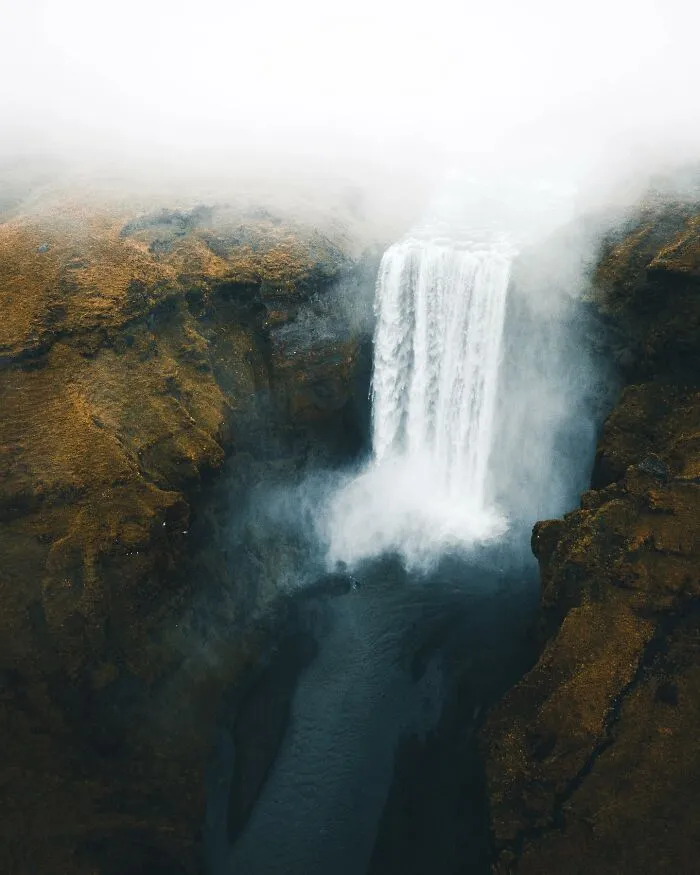 This Photographer Takes Breathtaking Pictures While Exploring The World (49 New Pics)