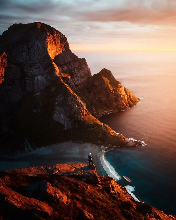 This Photographer Takes Breathtaking Pictures While Exploring The World (49 New Pics)