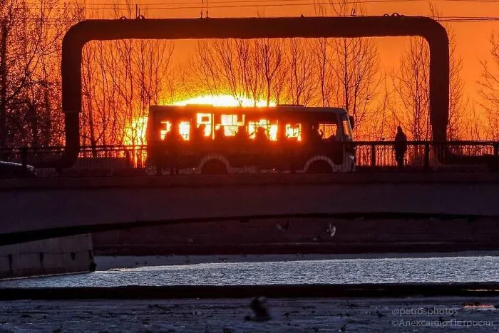 Saint Petersburg Photographer Documents The Bizarre Contrasts Of Russian Life (70 New Pics)
