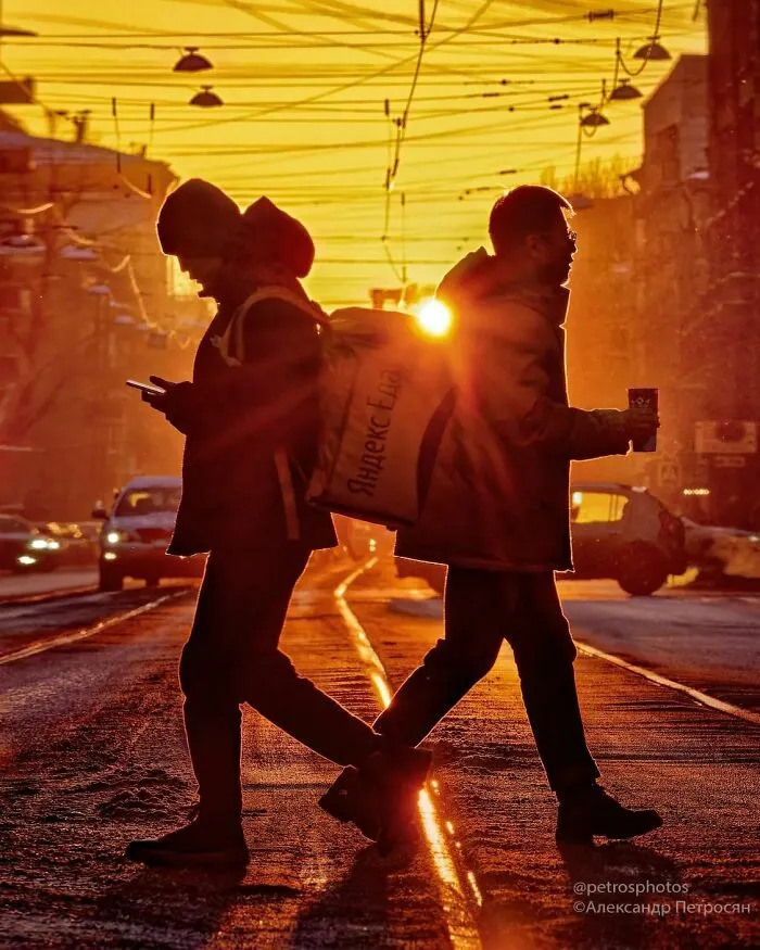 Saint Petersburg Photographer Documents The Bizarre Contrasts Of Russian Life (70 New Pics)