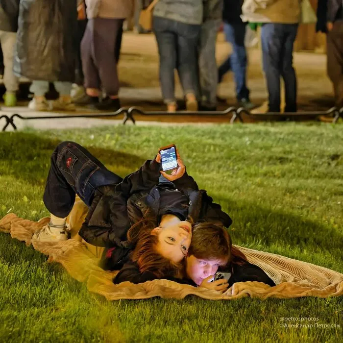 Saint Petersburg Photographer Documents The Bizarre Contrasts Of Russian Life (70 New Pics)