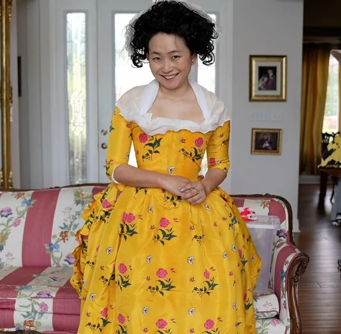 This Anesthesiologist Finds Relaxation In Recreating Historical Clothes (21 New Pics)