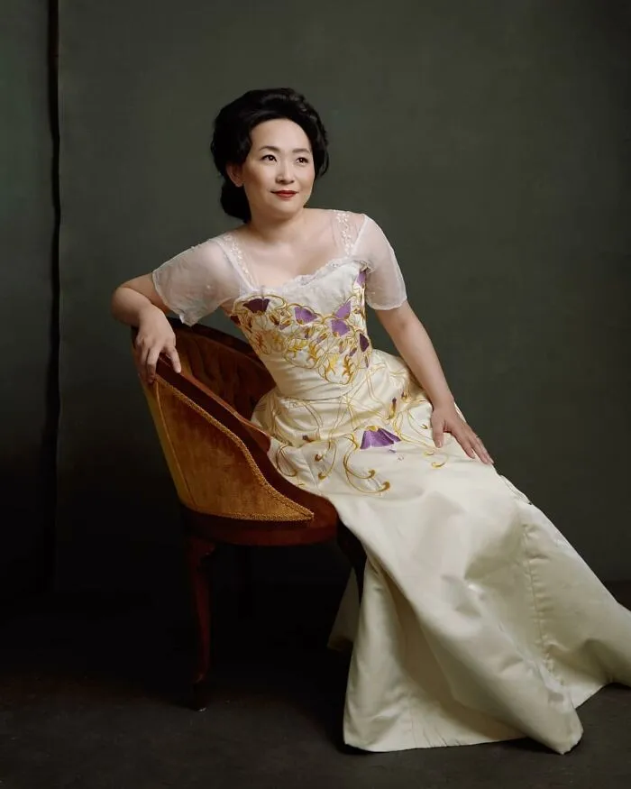 This Anesthesiologist Finds Relaxation In Recreating Historical Clothes (21 New Pics)