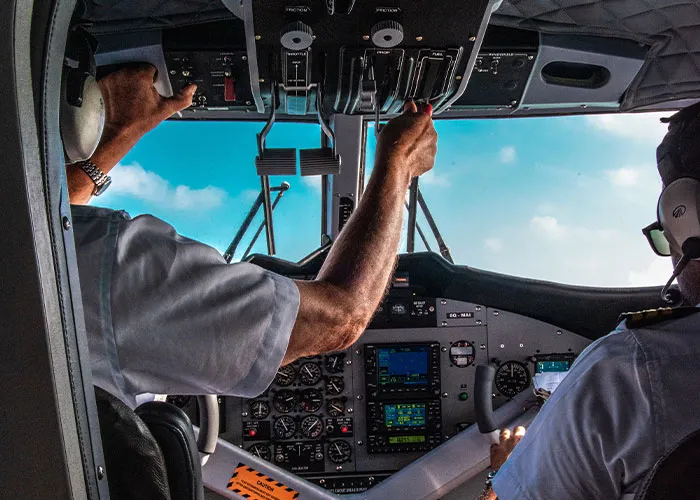 45 Hilarious Conversations People Overheard On A Plane And Decided Were Too Good Not To Share