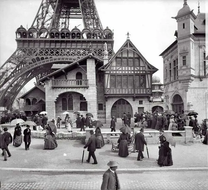 Inauguración de la Torre Eiffel durante la Exposición Universal de 1889