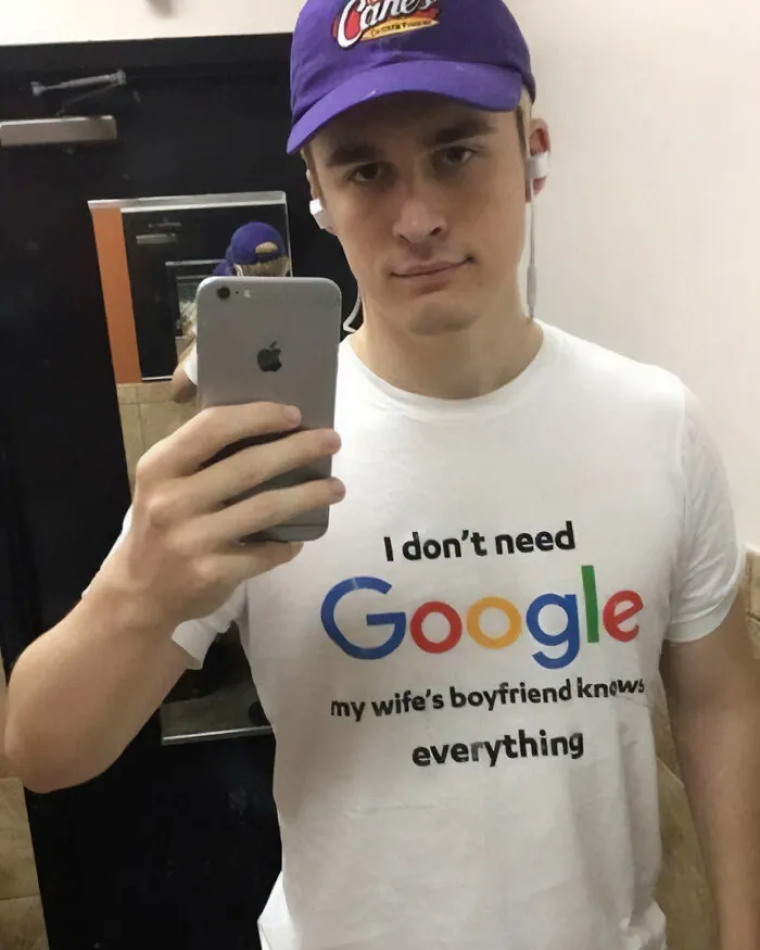 35 Camisetas "malditas" con mensajes tan raros que había que compartirlos