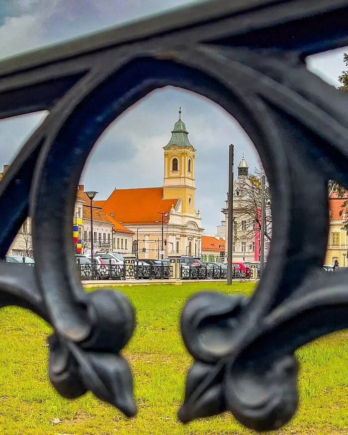 “Framed Moments”: 34 Photos That I Took