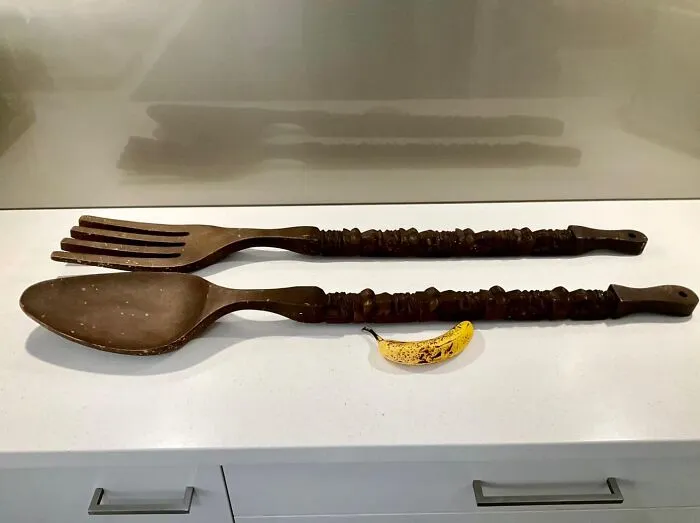Here Is The Banana Shot That Everyone Was Asking About In My Previous Post. Marketplace Find $10 Aud For Both 40” … 1050cm