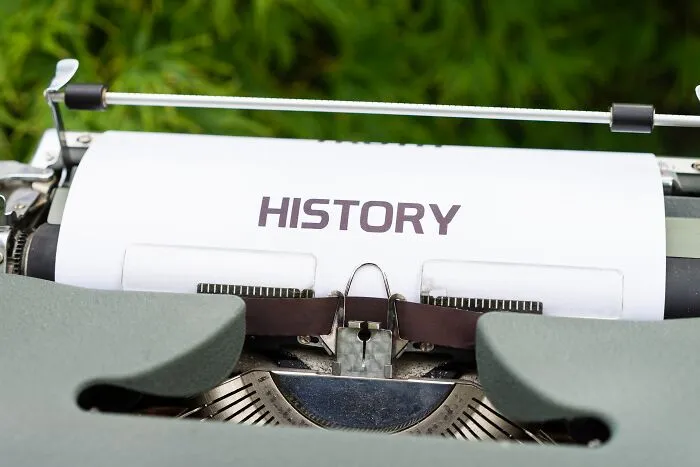 Various 'Life Truths' Gen X'ers Were Told As Kids Turned Out To Be Utter Nonsense, Like These 30