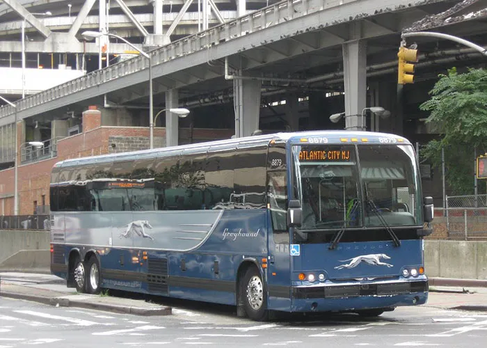 “Danger Can Sneak Up On You”: 30 Americans Share Places To Avoid At All Costs