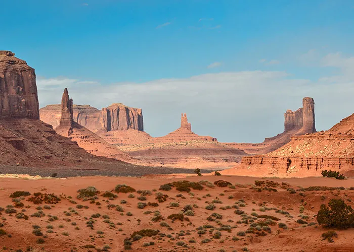 “Danger Can Sneak Up On You”: 30 Americans Share Places To Avoid At All Costs