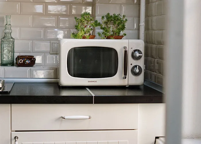 30 Unspoken Work Rules That Everyone Should Know, According To The Internet