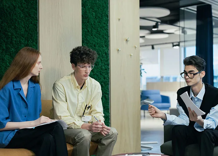 30 Unspoken Work Rules That Everyone Should Know, According To The Internet