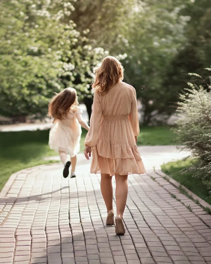 “What Are Some Signs You Should Not Become A Parent?” (30 Answers)