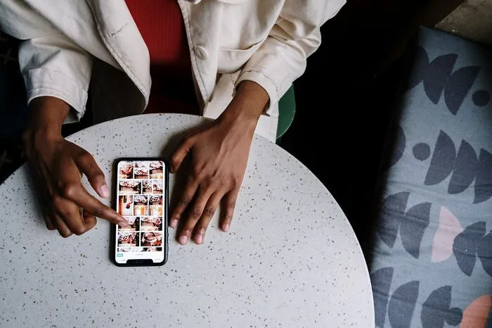 People Who Know Influencers In Real Life Are Revealing What Their Lives Are Really Like (30 Answers)