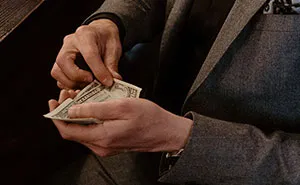 Couple Takes Back $50 Tip After The Waiter Complains It’s Not Enough