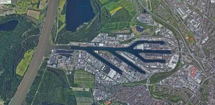USB Type Shaped Port, Rheinhäfen Karlsruhe, Germany