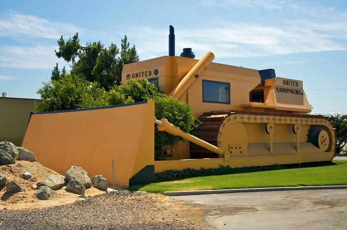 Building Shaped Like A Bulldozer; Turlock, Ca