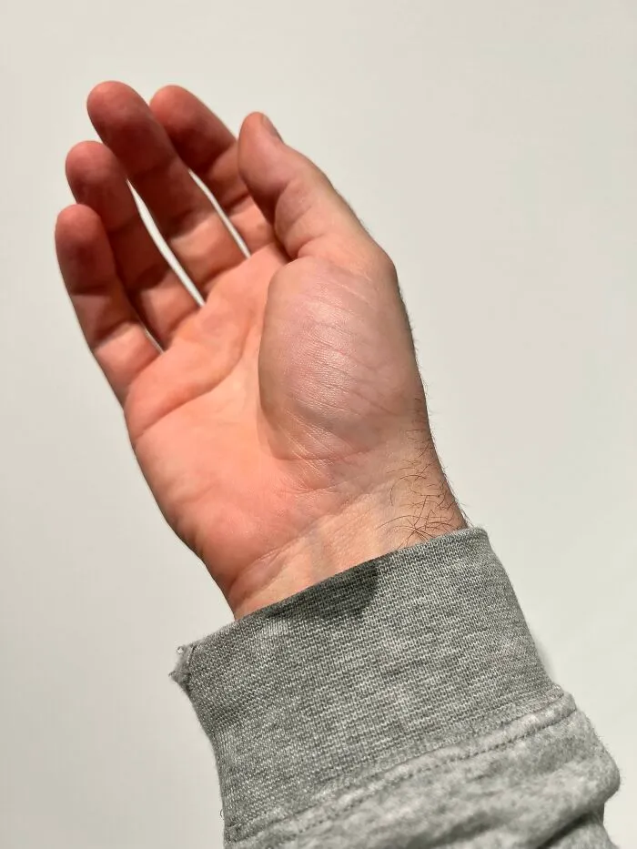 Does Anyone Else Find A Wet Sleeve Infuriating? It Constantly Reminds You Of Its Presence