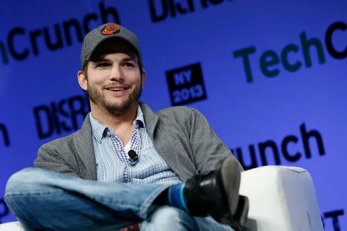 “He Was Like An Excited Labrador”: 30 People Share Real-Life Celebrity Encounters They’ve Had