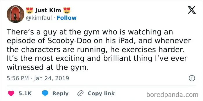 Tweet about gym-goer watching Scooby-Doo on iPad, exercising harder when characters run for comedic effect.