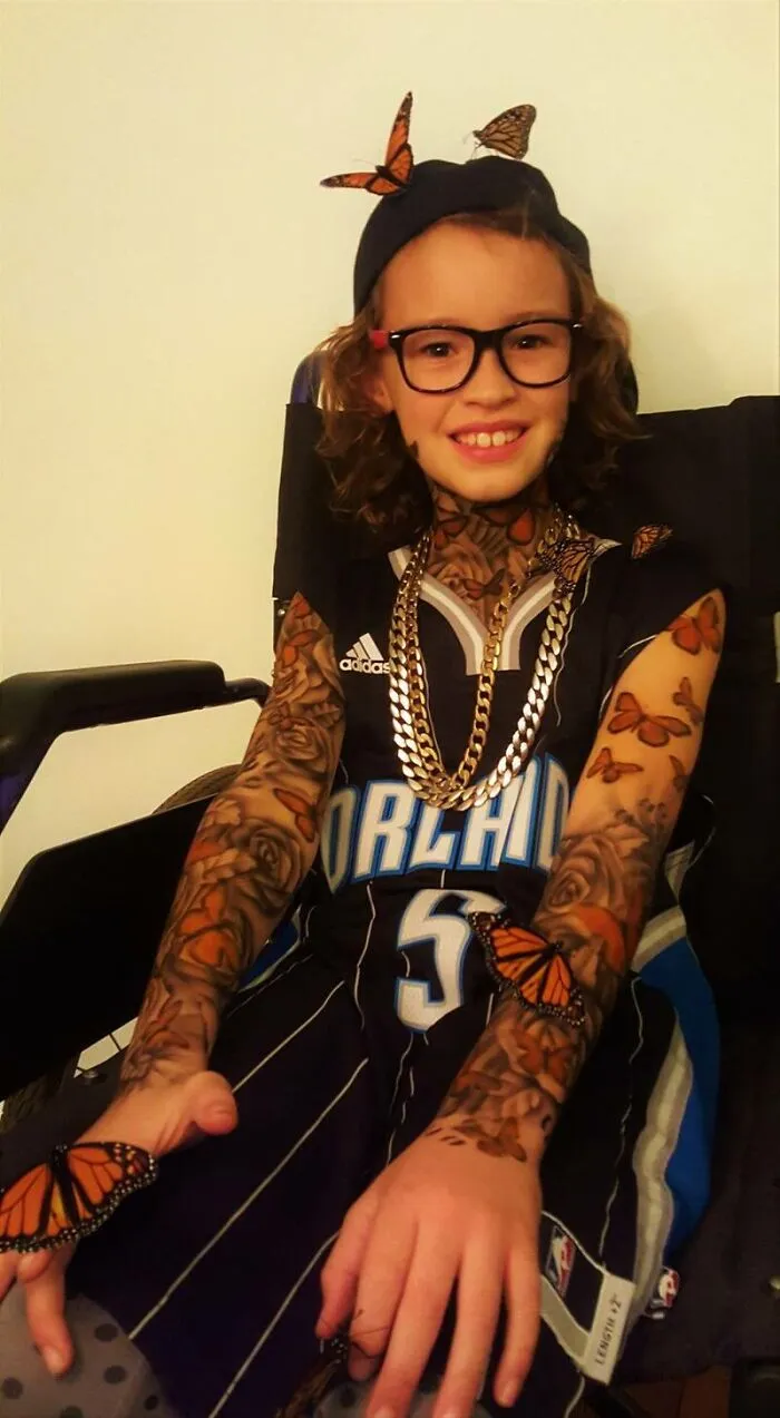 This Artist Gives Hospitalized Kids Spray-On “Tattoos” To Make Their Days Brighter, And Here’s The Result (24 New Pics)