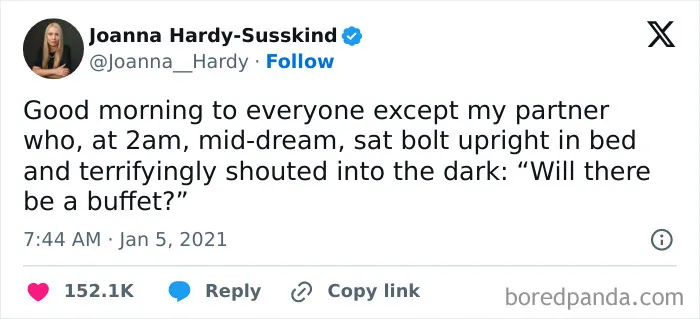 "Really Dumb Tweets": 50 Pearls From Twitter Posted By This Account