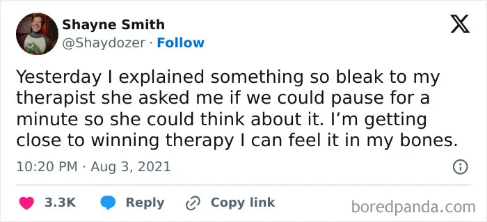 "Really Dumb Tweets": 50 Pearls From Twitter Posted By This Account