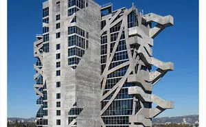 35 Unfortunate Pics From “Culture Critic” Showing How Architecture Is Becoming Increasingly Sad