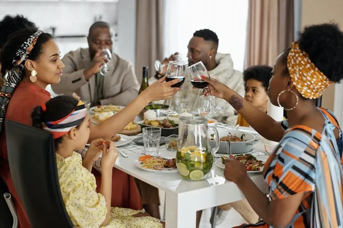 37 Of The Absolute Worst Lies Kids Ever Caught Their Parents Telling, As Listed Online