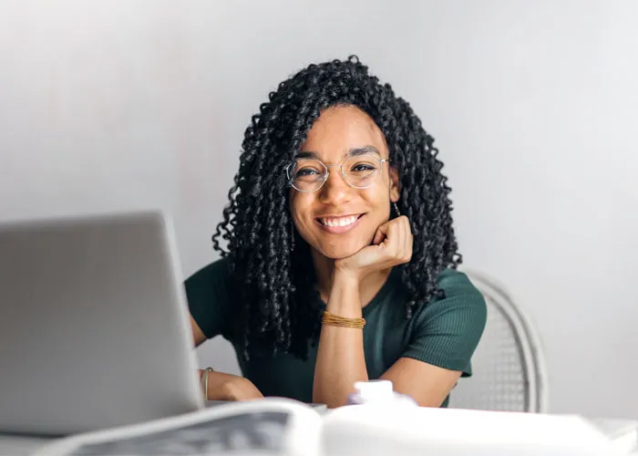 30 Rich Women Who Work From Home Share What They Do For A Living