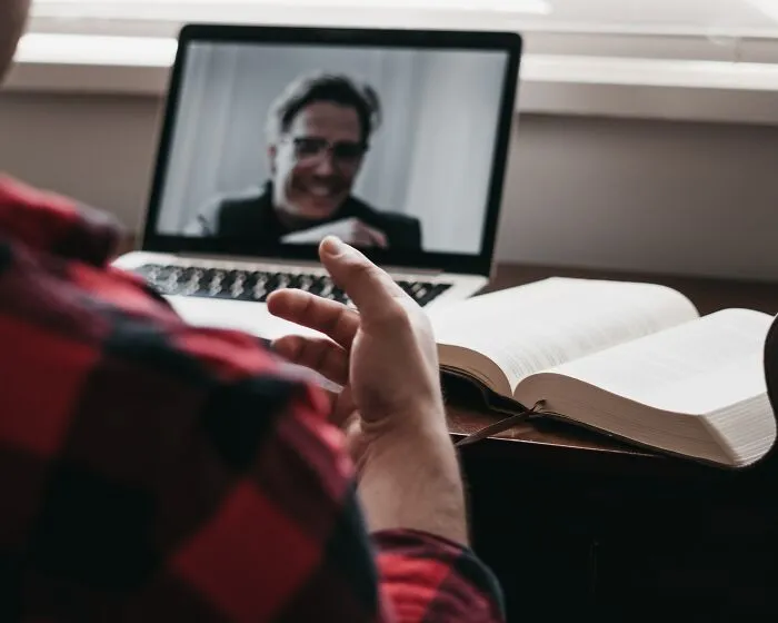 30 People Expose Coworkers Who Did Something Insanely Crazy But Still Didn’t Get Fired