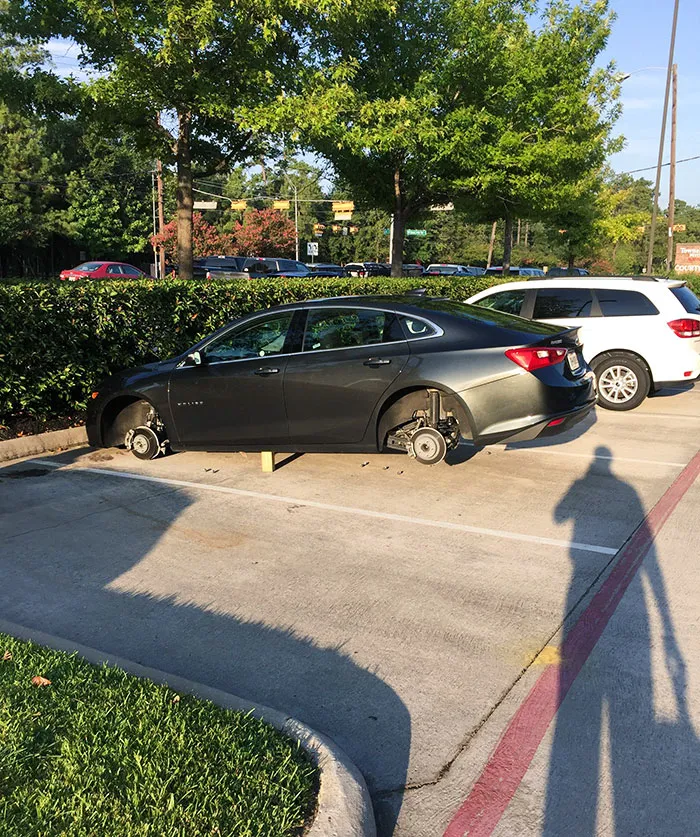My First Trip To Houston. I Was Very Impressed At How Quickly The Locals Performed Pit Stops. Must Be A Lot Of Nascar Fans