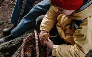 50 Weirdest Lies Told By Parents That People Caught On To Way Too Late