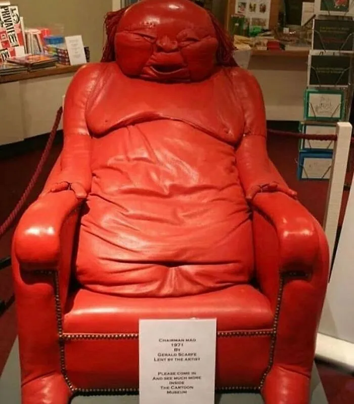 30 "Cursed Images" That Give Off An Uneasy Vibe, As Shared By This Instagram Page