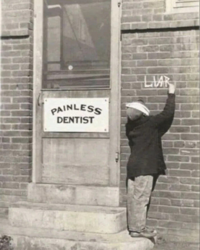 Leaving A Bad Review In The 1920s