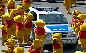 30 Pics That Raise More Questions Than Answers, Posted By "Images That Need More Context"