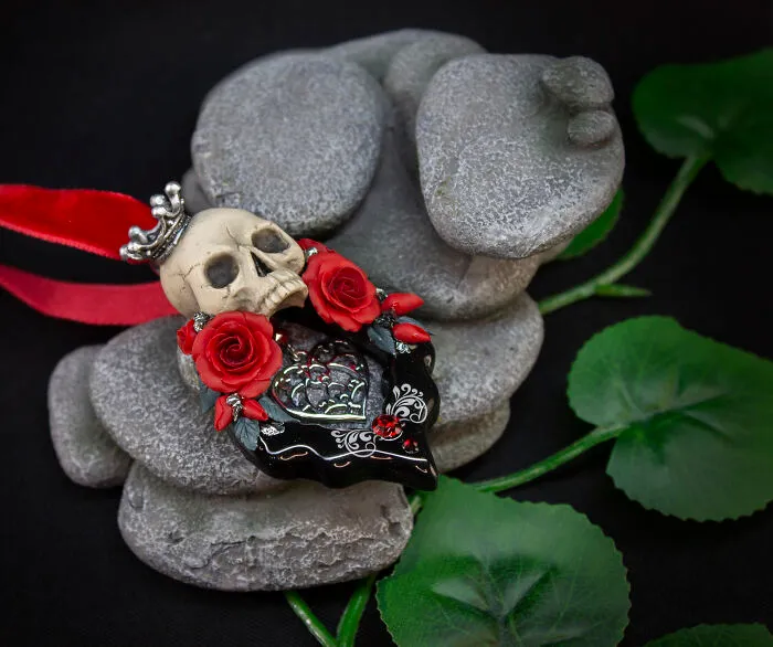 With My Sister, We Create Wearable Art From Polymer Clay (13 Pics)